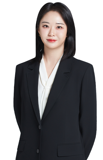 김윤진